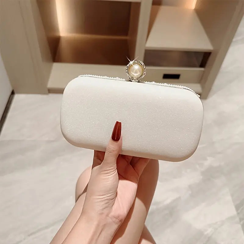 WHITE SPARKLING CLUTCH