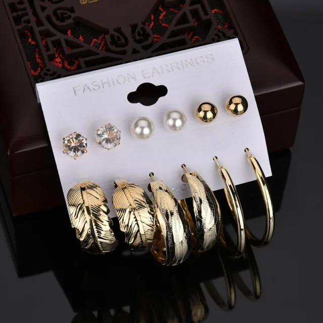 TRENDY EARRINGS SET STYLE 11