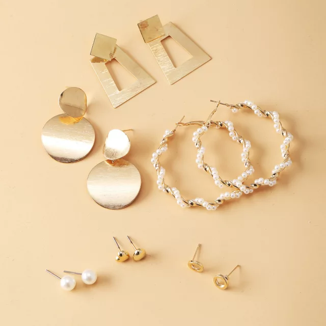 TRENDY EARRINGS SET STYLE 5