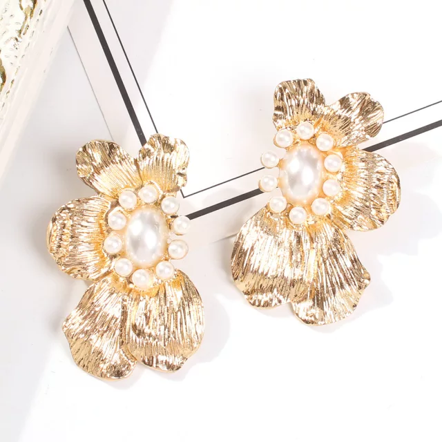 BLOOM PEARL EARRINGS