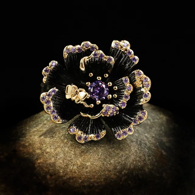 ANTIQUE GOLD PLATED FLOWER RING