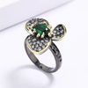 EXQUISITE EMERALD FLOWER RING