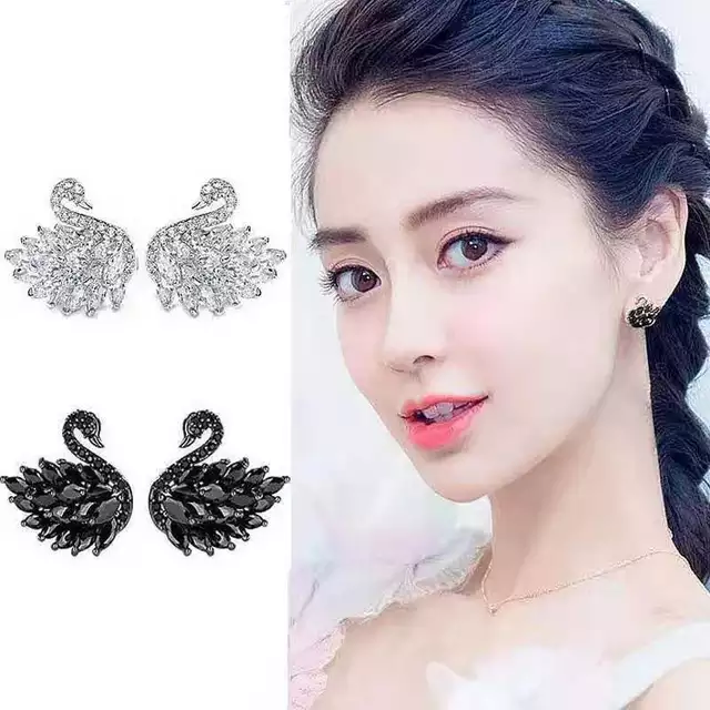 SWAN EARRINGS