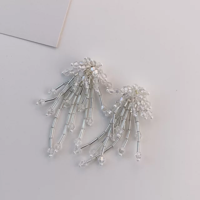 3D DANGLING EARRINGS