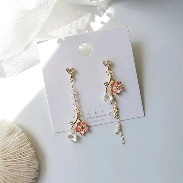 KOREAN HEART LOVE EARRINGS