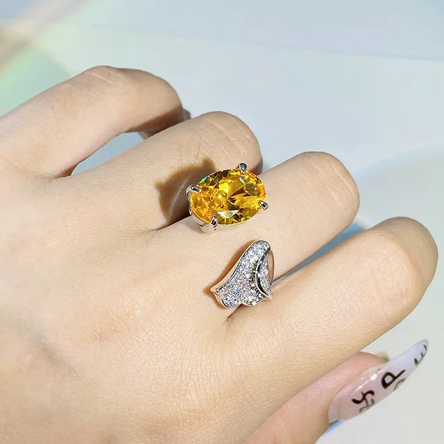 TULIP ZIRCON RING