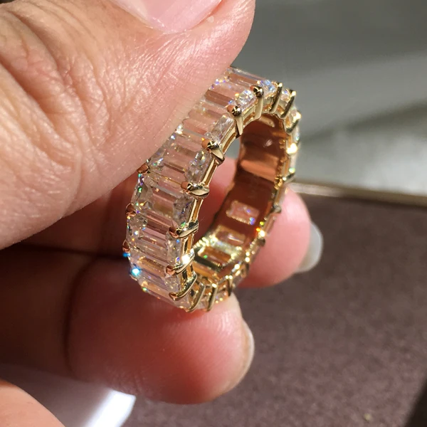 BEAM ZIRCON RING