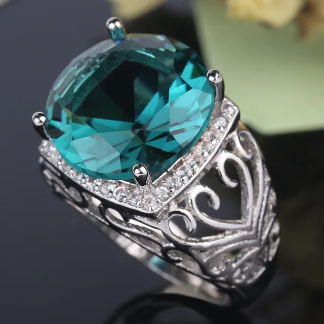 POUDRIN ZIRCON RING