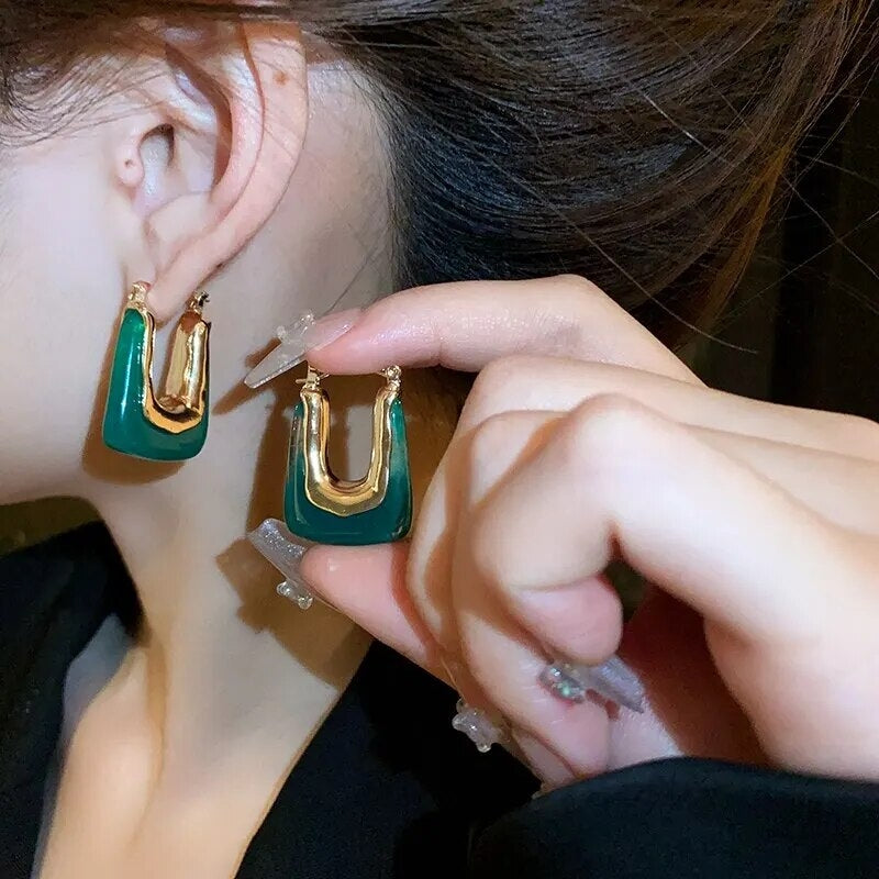 GREEN VINTAGE EARRINGS