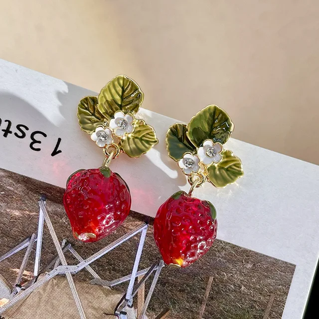 STRAWBERRY EARRINGS