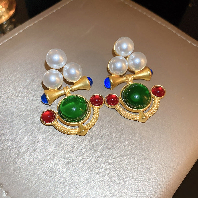 CLASSICAL VINATGE EARRINGS