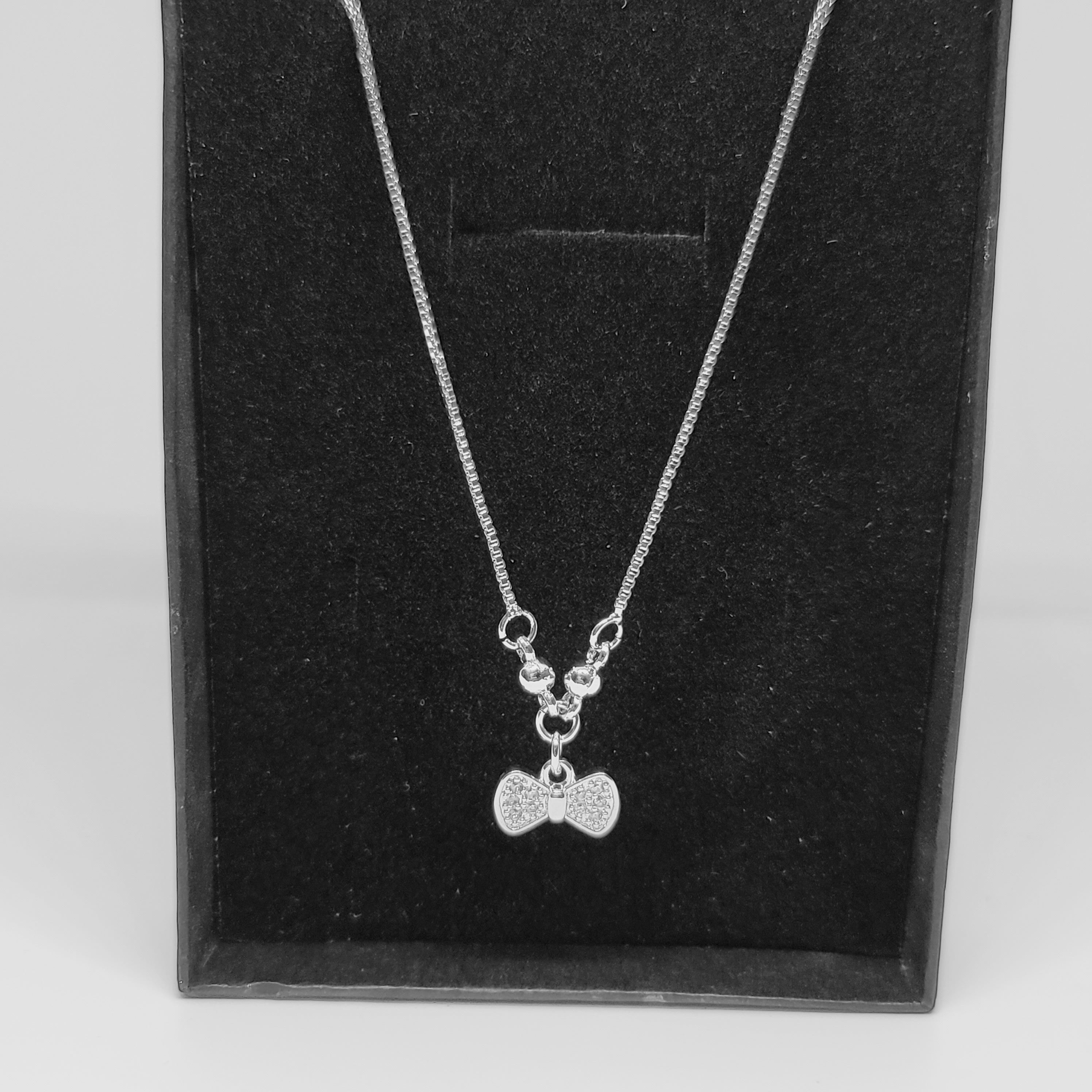 MINNIE BOW NECKLACE