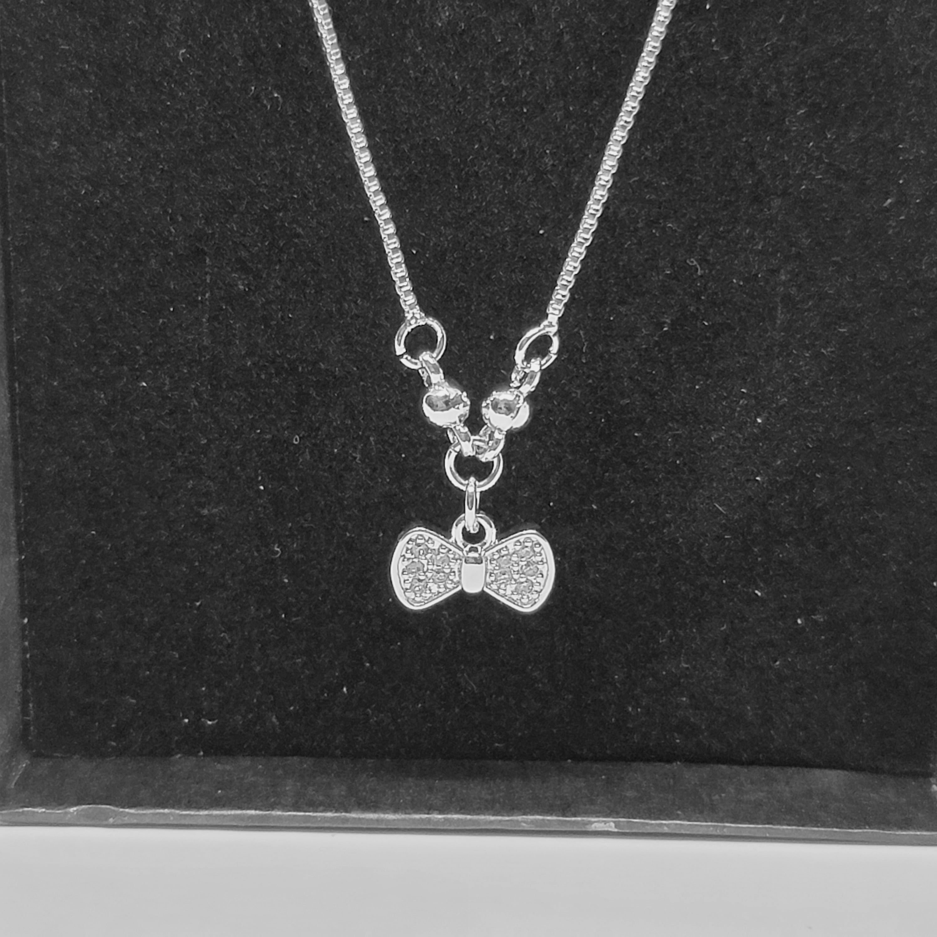 MINNIE BOW NECKLACE