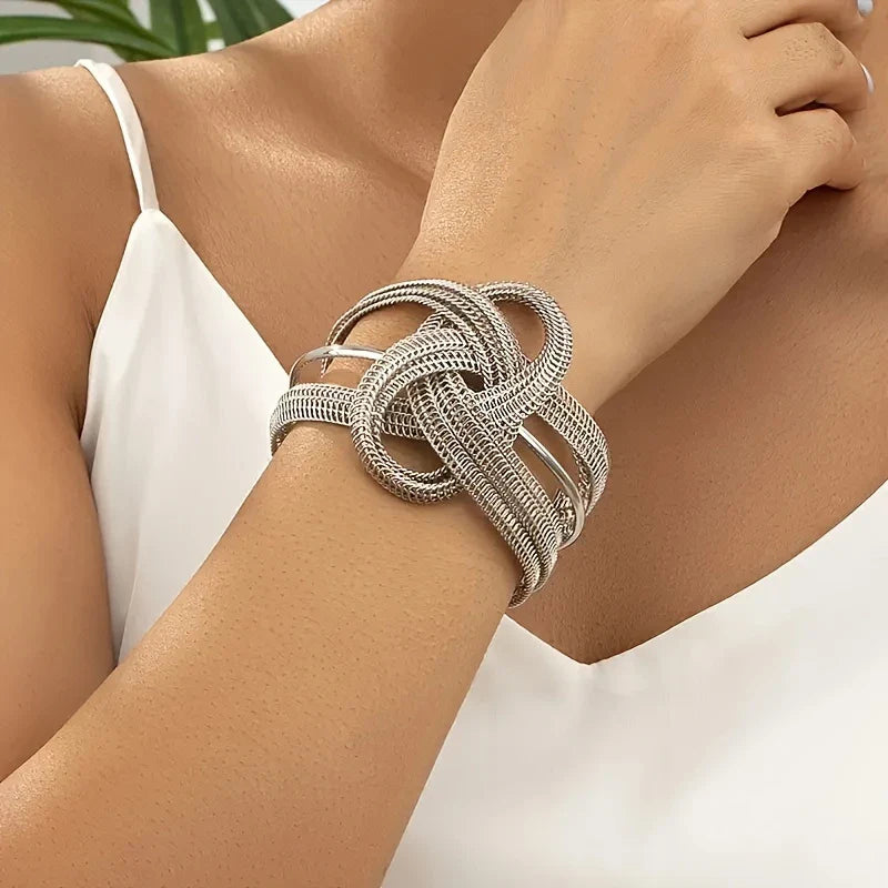 GEOMETRIC HOLLOW CUFF BRACELET
