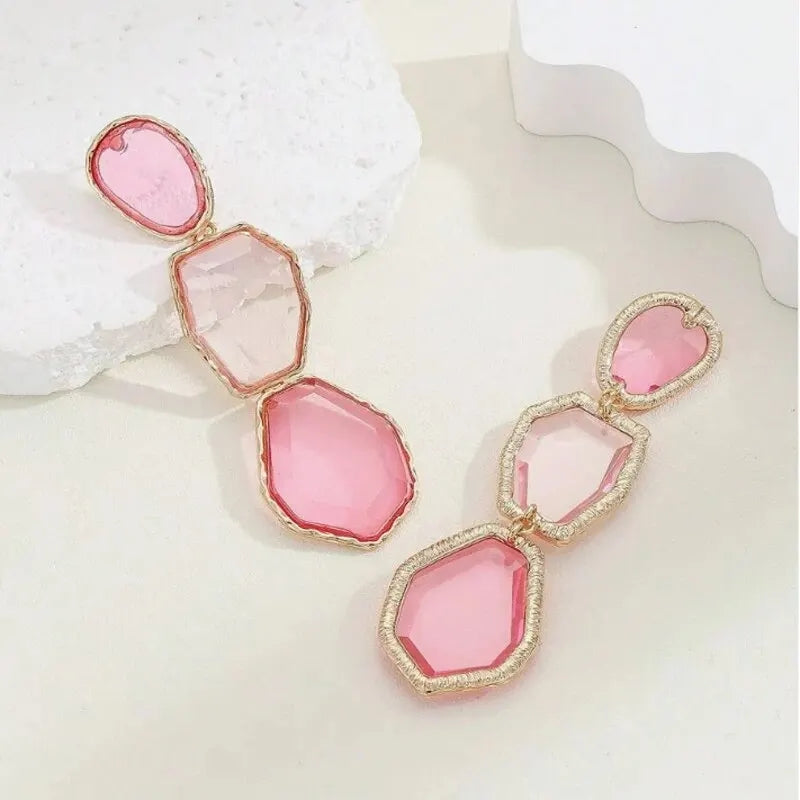 BLUSHING TRENDY EARRINGS