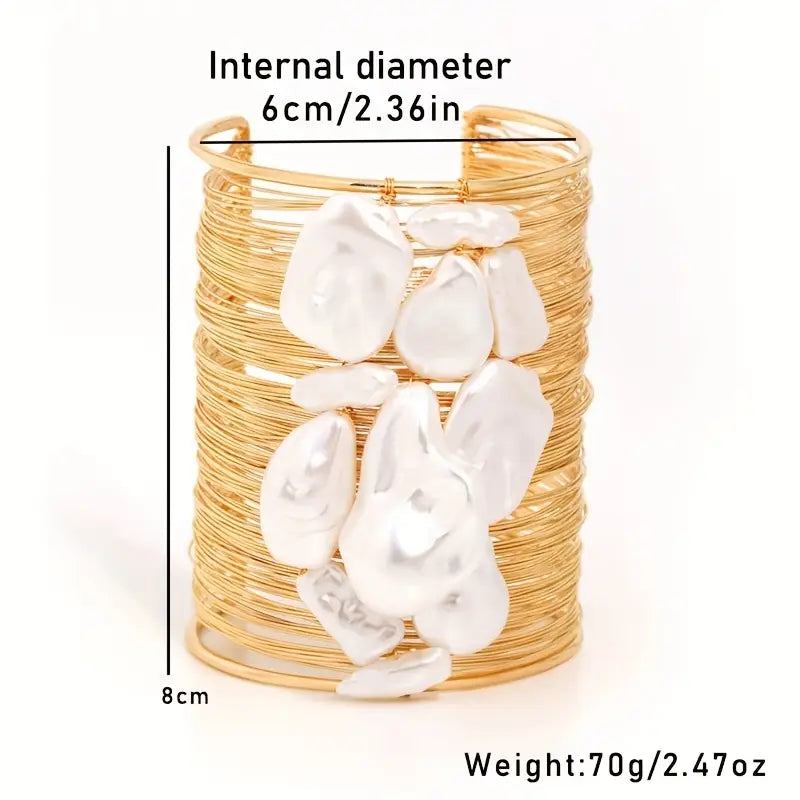 CHIC BAROQUE CUFF