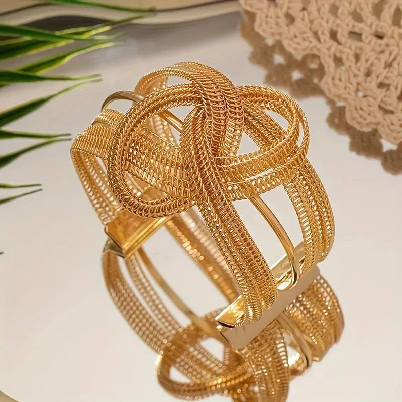 GEOMETRIC HOLLOW CUFF BRACELET