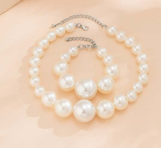 CHUNKY PEARL SET