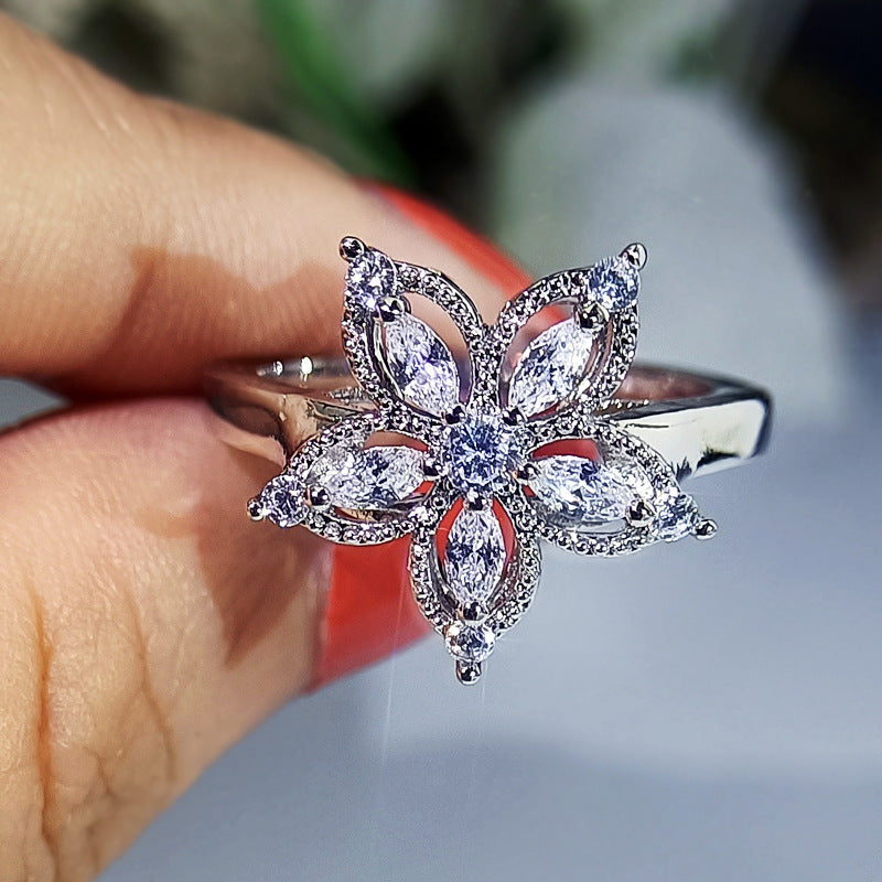 Flora Zircon Ring