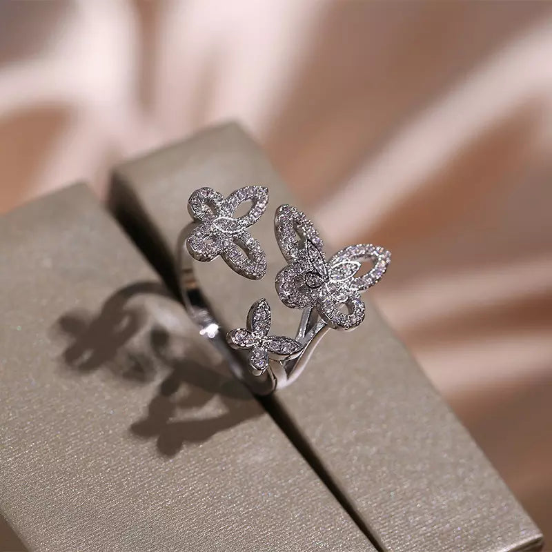 BUTTERFLIES ZIRCON RING