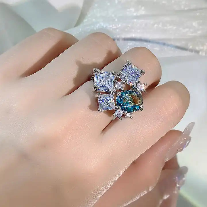 CRYSTAL PREMIER ZIRCON RING