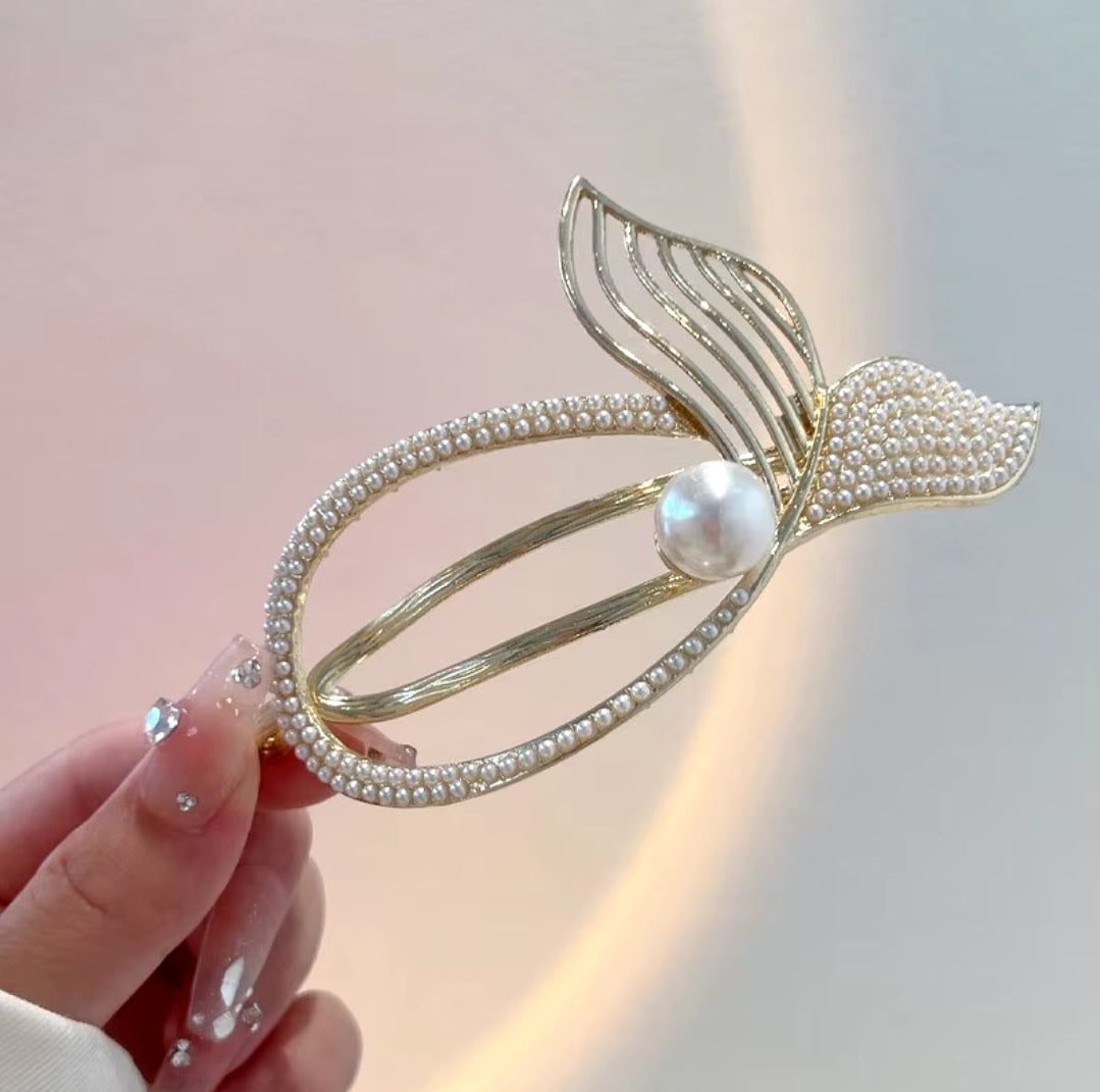 FISH TAIL HAIR PIN