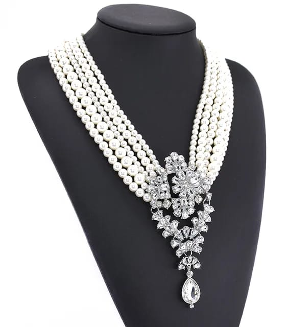 LAYERED PEARL NECKLACE