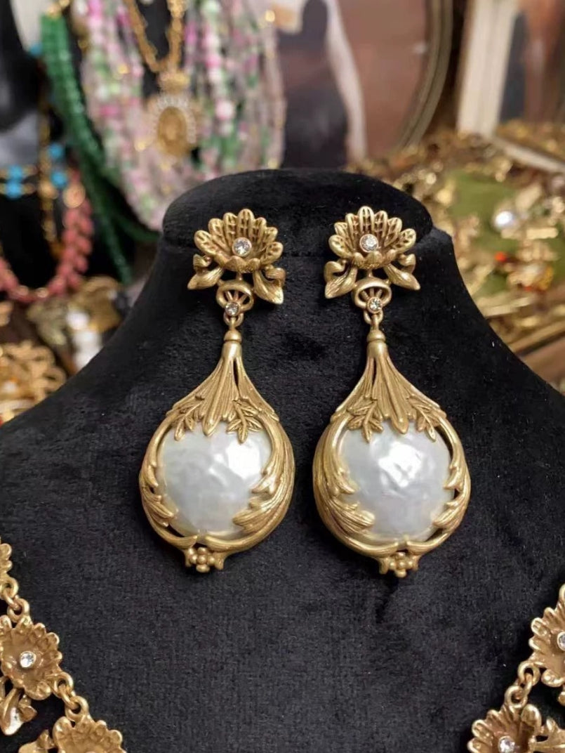 PEARL DROP BAROQUE SET